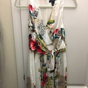 NWT - White House Black Market Floral Dress